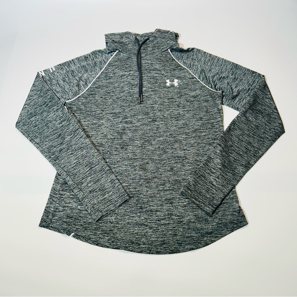 Under Armour running jacket Heat Gear Loose fit 1/4 zip jacket women size S